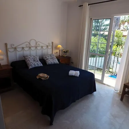 Paradise - Victoria Nerja