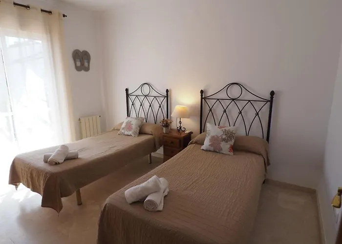 Paradise - Victoria Willa