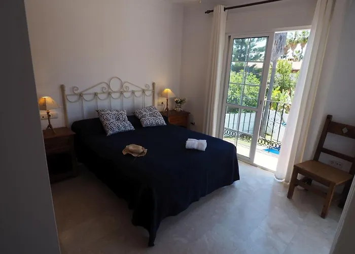 Paradise - Victoria Nerja