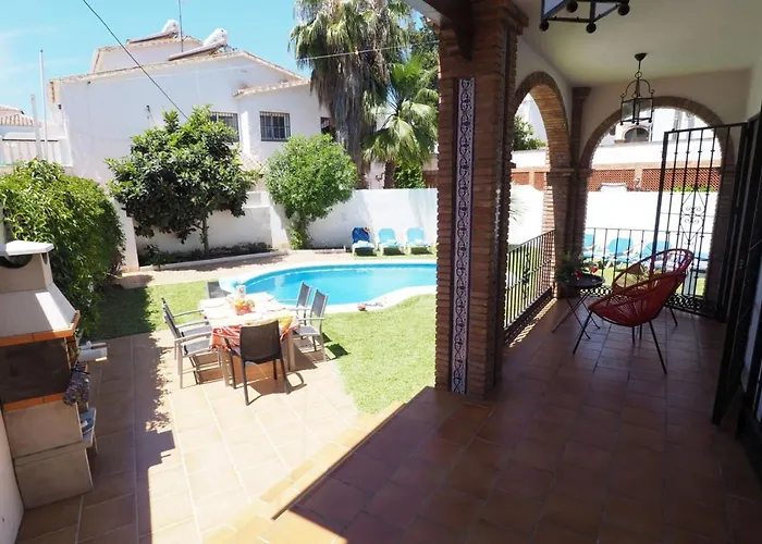 Paradise - Victoria * Nerja